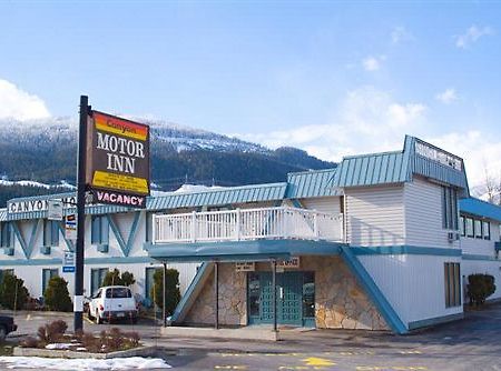 Stoke Hotel Surestay Collection By Best Western Revelstoke Exterior foto